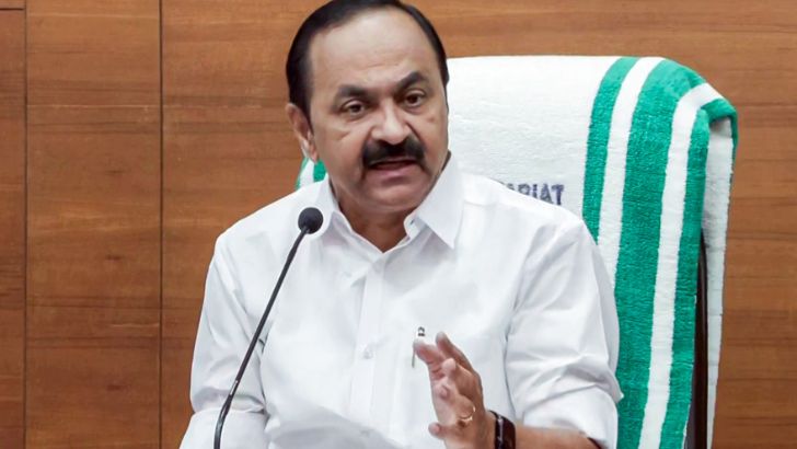 https://salarnews.in/public/uploads/images/newsimages/maannewsimage24082026_210013_VD Satheesan.jpg